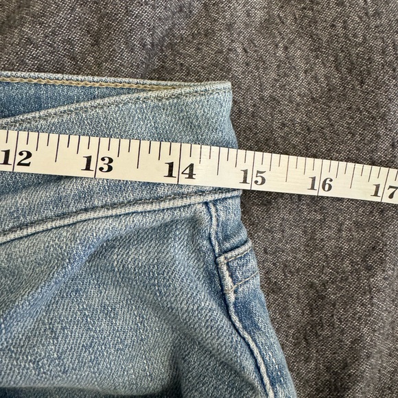 NWOT Citizens Of Humanity Isola Cropped Boot Jean - Picture 4 of 4